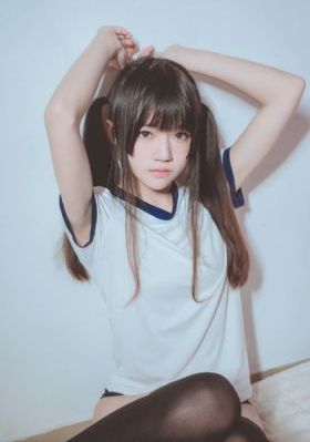 可疑的美容院观看_1080HD在线观看